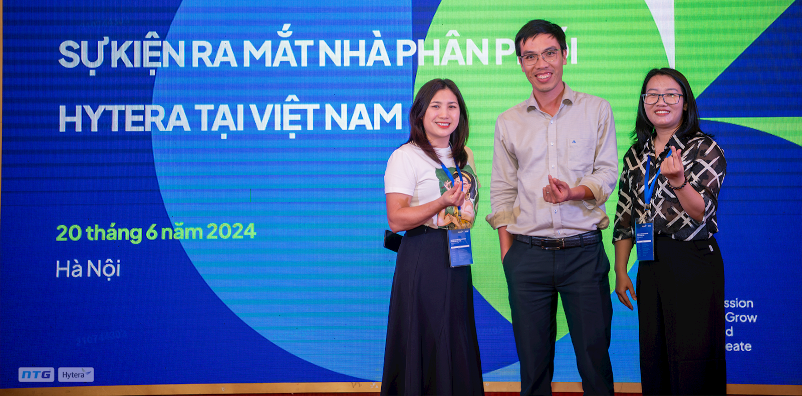 loi-cam-on-den-quy-khach-hang-da-tham-gia-su-kien-ra-mat-nha-phan-phoi-bo-dam-hytera-tai-viet-nam